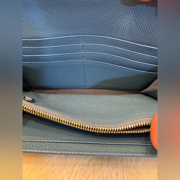 EUC Salvatore Ferragamo Gancini Continental Long Wallet - Picture 8 of 10